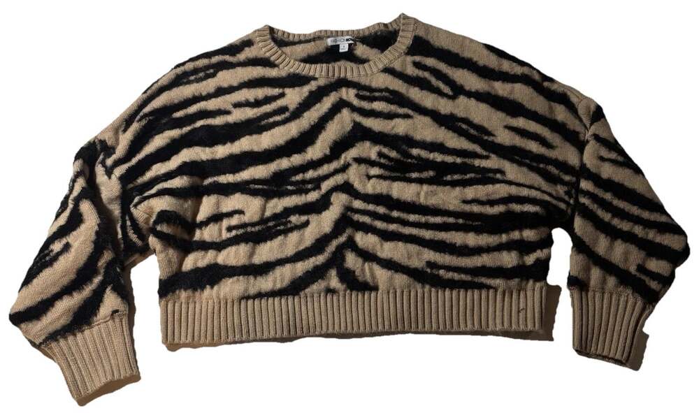 Fashion Nova Women’s Brown & Black Zebra Print Fuzzy Pullover Sweater Size Small